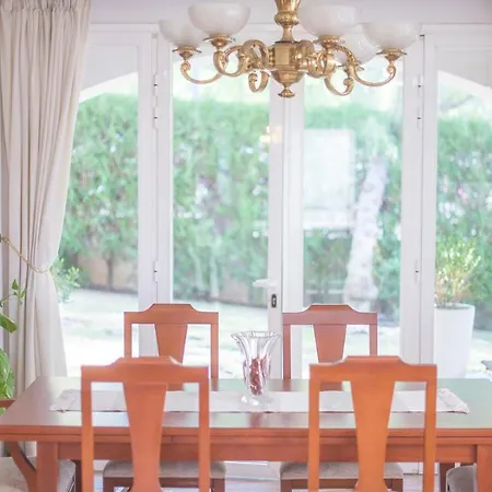 Tarracohomes, Cala Crancs Con Piscina Privada Y Mesa De Billar 빌라 살루