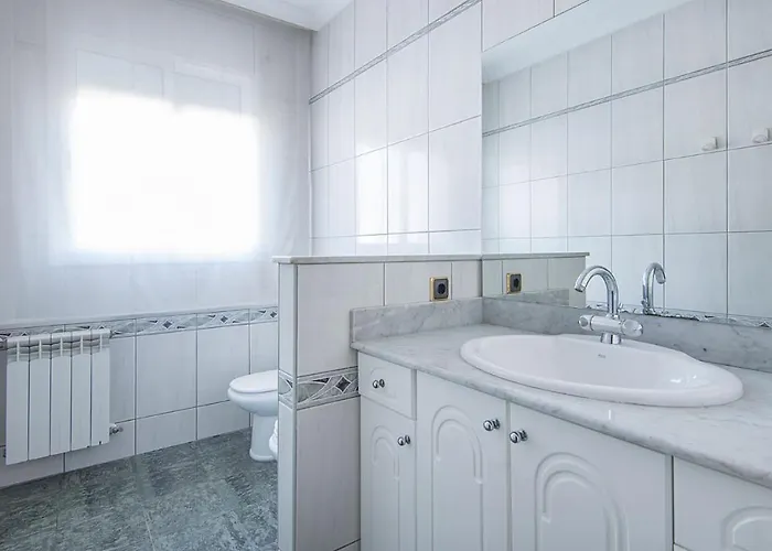 Tarracohomes, Cala Crancs Con Piscina Privada Y Mesa De Billar *