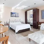 Tarracohomes, Cala Crancs Con Piscina Privada Y Mesa De Billar Villa *
